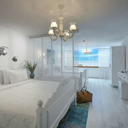 Πανσιόν Gobene 4*